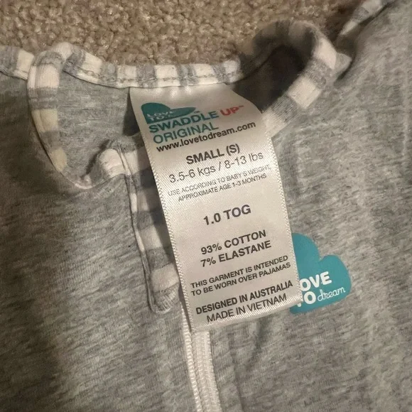 2 Love to Dream Swaddles - Picture 2 of 3